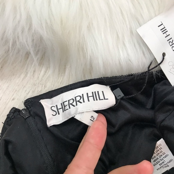 SHERRI HILL Black Two Piece Beaded Halter Top Floral Fringe Skirt Size 12 51476 - Picture 5 of 16